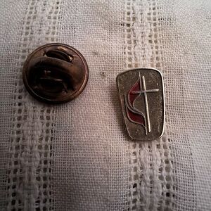 Methodist Church Cross & Flame Lapel Hat Pin Silvertone Vintage